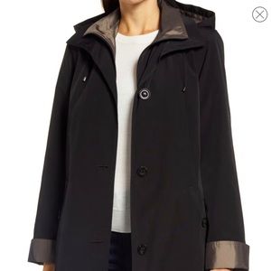 Gallery Beige Water-resistant Trench Coat